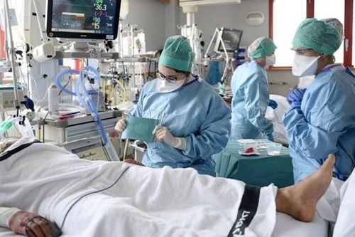 Ca Covid-19 toàn cầu tăng, hơn trăm triệu người Ấn Độ bỏ tiêm mũi 2