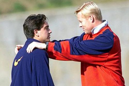 Barca mất 16 triệu euro để Xavi thế chỗ Koeman