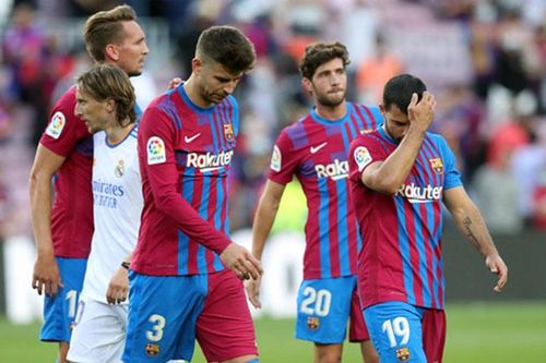 Barca hậu Messi đi theo con đường của Real hậu Ronaldo