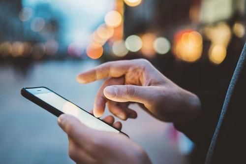 Một giảng viên bị tố gạ tình nữ sinh, nhà trường mời công an vào cuộc