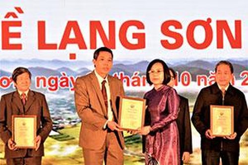 Xứ Lạng – nguồn cảm hứng sáng tác của nhạc sỹ cả nướcTin khácXét tặng danh hiệu 'Công dân Lạng Sơn ưu tú': Tôn vinh những tấm gương điển hìnhNỗ lực thực hiện Nghị quyết số 116