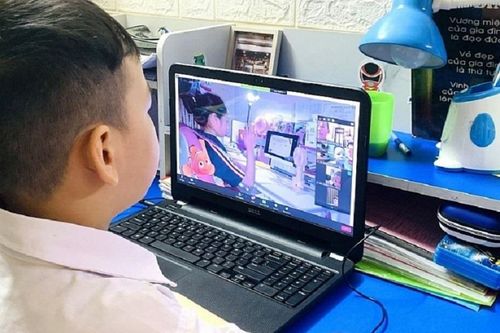 Quảng Ngãi lên kế hoạch tiêm vaccine phòng COVID-19 cho học sinh từ 12-17 tuổi
