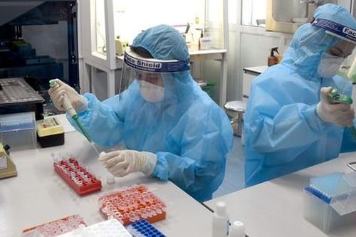 Nghệ An: Phát hiện 5 người trong một gia đình cùng mắc COVID-19