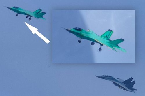 Tiêm kích hạm tàng hình Trung Quốc lần đầu cất cánh, cạnh tranh với F-35C của Mỹ