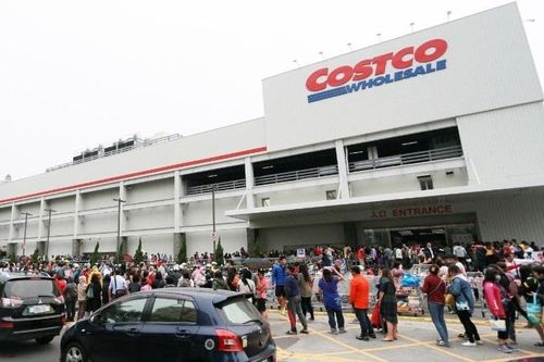 Sự bức bối của dân Trung Quốc phô bày ở siêu thị Costco Thượng Hải