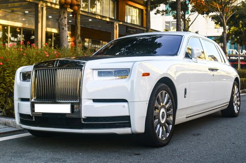 Rolls-Royce Phantom VIII Tranquility giá 70 tỷ đồng tại TP.HCM