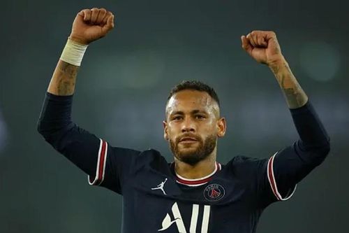 Neymar đáp trả chỉ trích của người hâm mộ PSG
