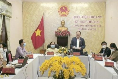 Cơ cấu lại nền kinh tế: Chấp nhận 'lột xác' để không lỡ nhịp với thế giới?