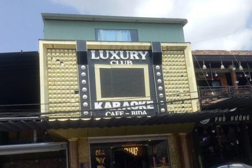 Quảng Nam: Cho phép quán karaoke, rạp chiếu phim hoạt động trở lại