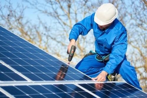 Năng lượng mặt trời bùng nổ bất chấp thảm họa của đại dịch