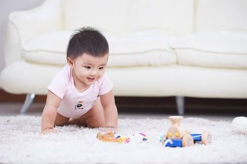 8 mối nguy hiểm hàng ngày bố mẹ vô tình khiến con mắc phải