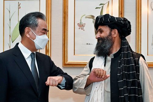 Lo ngại chiến binh IS người Duy Ngô Nhĩ xâm nhập, Trung Quốc xây dựng căn cứ cho Tajikistan?