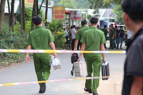 Chồng đâm vợ tử vong, bố vợ trọng thương ngay tại trụ sở Tòa án nhân dân huyện Lục Ngạn