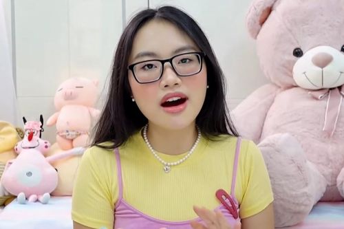 Phương Mỹ Chi úp mở về bạn trai, nói thẳng về vấn đề tình yêu đồng giới