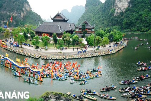 Lễ hội Tràng An - Ninh Bình