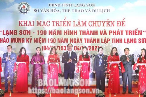 Khai mạc triển lãm chuyên đề 'Lạng Sơn – 190 năm hình thành và phát triển'Tin khácLập thành tích chào mừng kỷ niệm 190 năm thành lập tỉnh: Điểm nhấn từ phong trào thi đua đặc biệtXét tặng danh hiệu 'Công dân Lạng Sơn ưu tú': Tôn vinh những tấm gương điển 