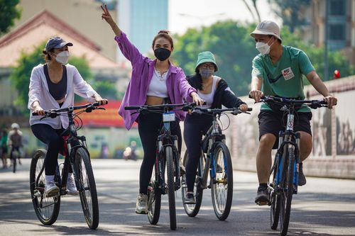Tận hưởng sáng cuối tuần tại trung tâm TP.HCM