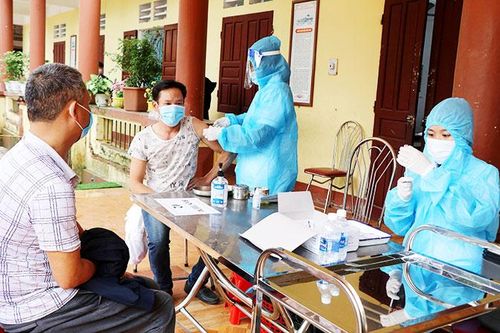 Quyết liệt chặn đà tăng số người mắc Covid-19