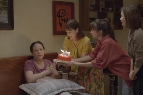 'Thương ngày nắng về' sẽ nối sóng '11 tháng 5 ngày'