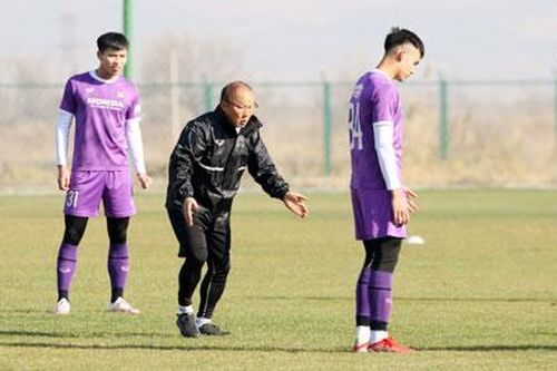HLV Park Hang Seo trải qua tình thế khó ở Việt Nam