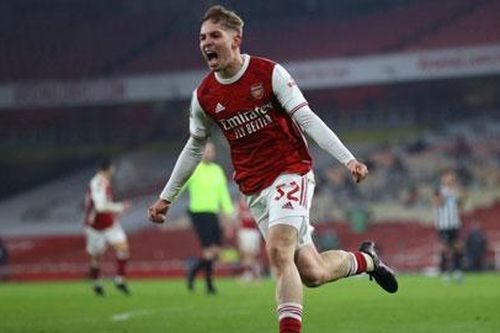 Smith-Rowe lại ghi dấu ấn cho Arsenal