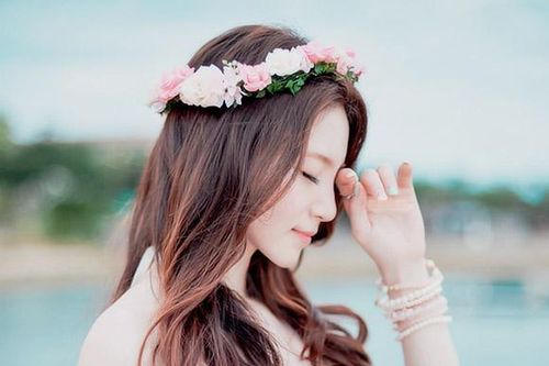 Phụ nữ hãy học cách sống vô tâm, tàn nhẫn hơn cả đàn ông để không chuốc khổ vào mình
