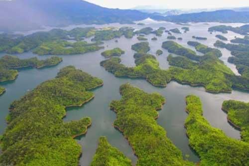 Ngắm non nước kỳ vĩ của tuyệt tác thiên nhiên 'vịnh Hạ Long' thứ 2 ở Việt Nam