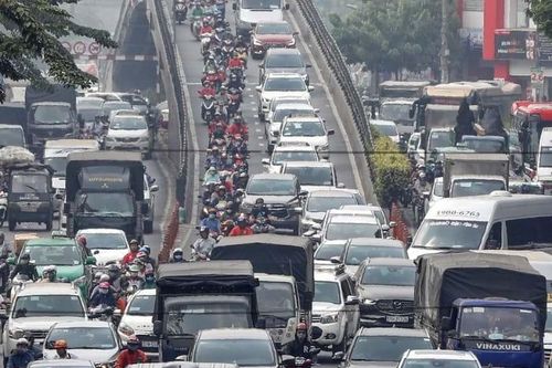 Đề xuất lập dự án thu phí ô tô vào nội đô TP.HCM