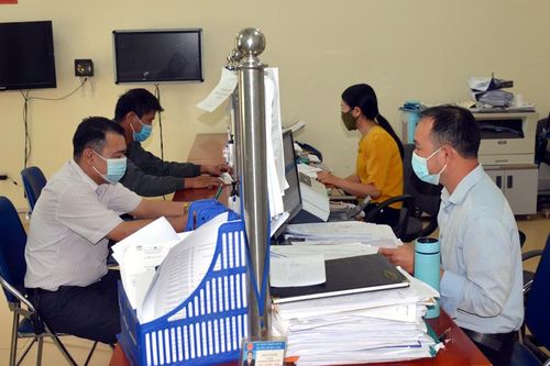 Xây dựng xã, phường, thị trấn đạt chuẩn tiếp cận pháp luật