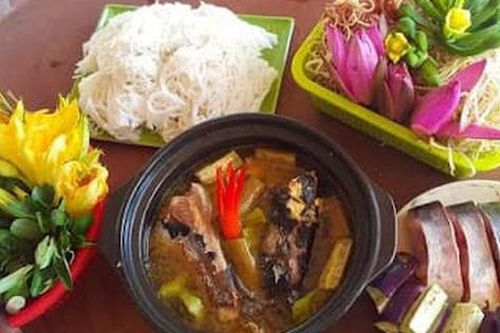 'Những bông hoa trời cho' chỉ mỗi năm 1 vụ nhưng là những món ăn ngon ngọt miễn chê, đã thế còn đẹp rực rỡ cả mâm cơm đặc sản