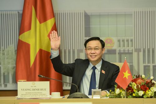 Chủ tịch Quốc hội Vương Đình Huệ chúc mừng Chủ tịch Quốc hội Đức mới đắc cử