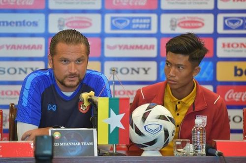 HLV U23 Myanmar: 'Việt Nam mạnh nhất bảng'