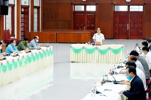 Ủy ban nhân dân tỉnh Gia Lai sơ kết công tác tháng 10