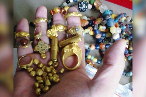 Tìm thấy dấu tích 'đảo vàng' nơi xuất phát chuyện rắn ăn thịt người, vẹt nói tiếng Hindi