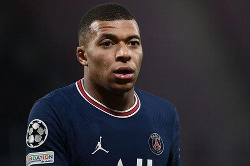 PSG rơi chiến thắng ở phút bù giờ