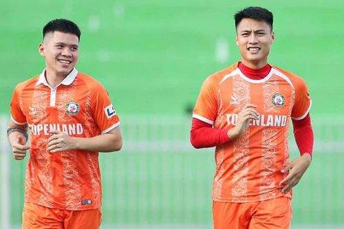 Mạc Hồng Quân ra mắt CLB Bình Định, Pedro có thể bị Viettel thanh lý