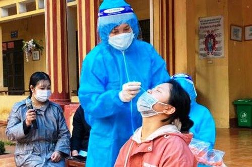 Bắc Giang tạm dừng một loạt hoạt động, cấp bách chống dịch