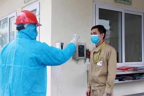 Nỗi lo Covid-19 xâm nhập doanh nghiệp sản xuất