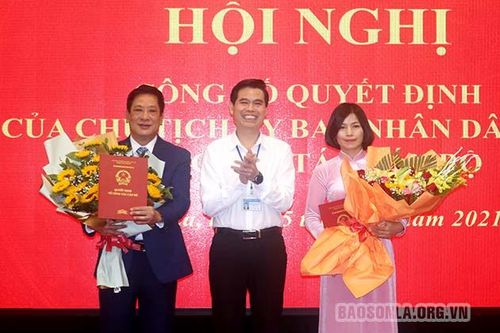 Hội nghị công bố Quyết định của Chủ tịch UBND tỉnh về công tác cán bộ