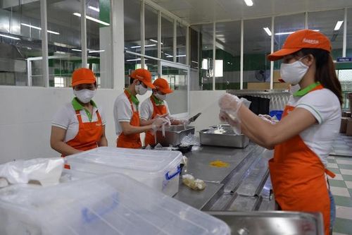 TP Hồ Chí Minh: Doanh nghiệp hồi phục sản xuất kinh doanh sau dịch Covid-19 nhanh đáng kinh ngạc
