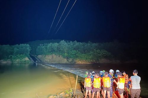 Kịp thời cứu nạn, cứu hộ nhiều sự cố xảy ra trên địa bàn