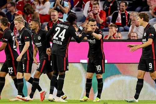 Soi kèo nhà cái Furth vs Frankfurt. Nhận định, dự đoán bóng đá Đức (1h30, 8/11)