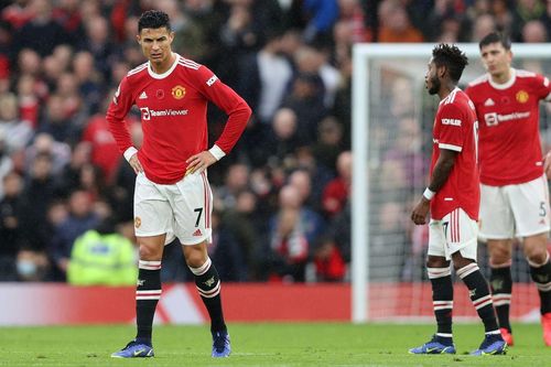 Huyền thoại Roy Keane: Đám cầu thủ này không đủ trình độ đá cho MU!