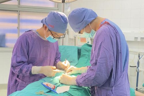 Quý ông cẩn thận: Hẹp bao quy đầu có thể gây ung thư 'cậu nhỏ'