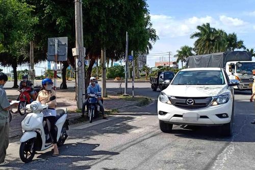 Bạc Liêu: Người dân hạn chế ra đường từ 21h tối