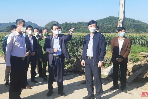 Chủ tịch UBND tỉnh Đỗ Minh Tuấn kiểm tra, chỉ đạo phòng, chống dịch tại huyện Cẩm Thủy và Yên Định