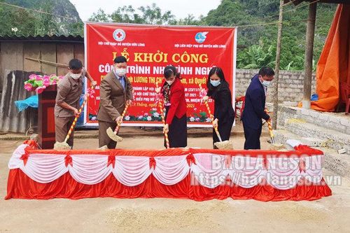 Hỗ trợ 73 triệu đồng xây dựng nhà tình nghĩa cho gia đình có hoàn cảnh đặc biệt khó khăn tại Hữu LũngTin khácDoanh nghiệp nhỏ và vừa vững vàng vượt qua đại dịchLinh hoạt hình thức hưởng ứng Ngày Pháp luật