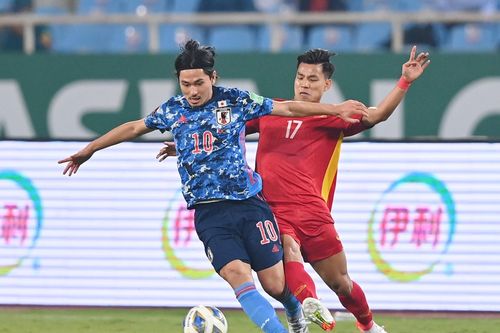 Tuyển Việt Nam thua Nhật Bản 0-1