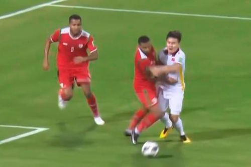 Việt Nam vs Nhật Bản: Khi VAR chống lại tuyển Việt Nam
