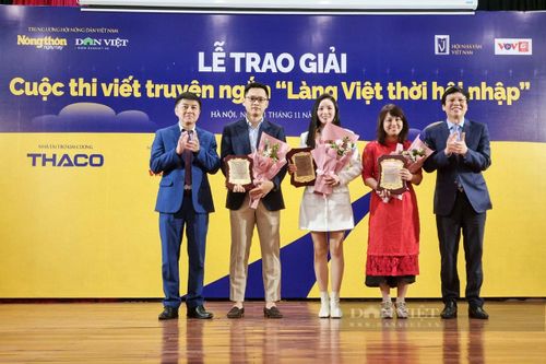 Lễ trao giải cuộc thi viết truyện ngắn 'Làng Việt thời hội nhập'